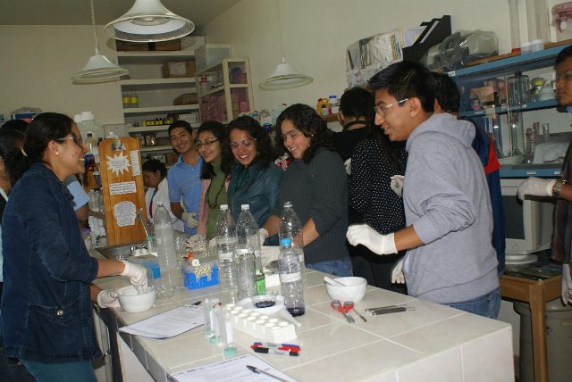 288835_10150983919816123_1283376600_o